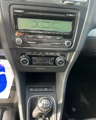 Volkswagen Golf cena 26999 przebieg: 126096, rok produkcji 2009 z Orzysz małe 352